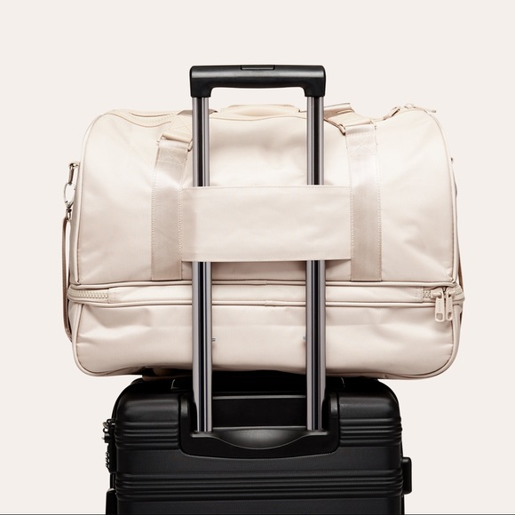 Calpak | Bags | Calpak Stevyn Duffel 